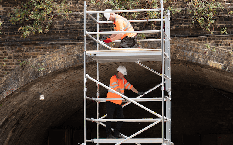 BoSS EN-1004 Standard - Access Tower Platform Levels